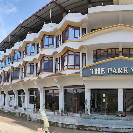 The Park View, Mandi Exterior foto