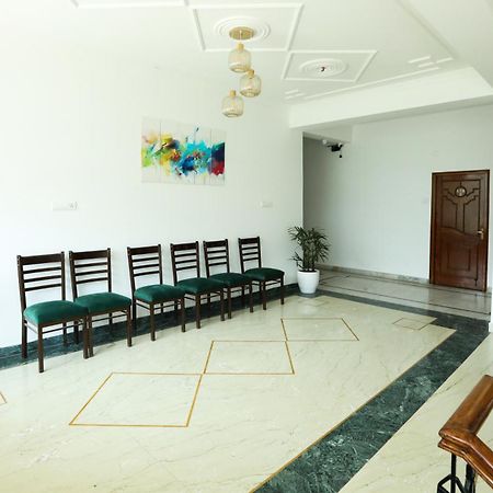 The Park View, Mandi Exterior foto