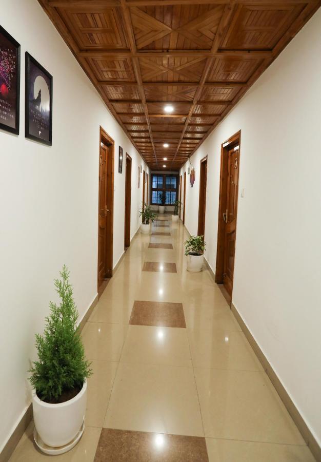 The Park View, Mandi Exterior foto